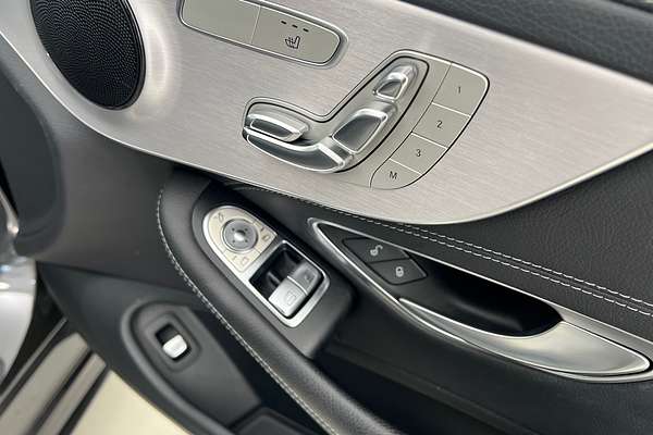 2019 Mercedes-Benz C-Class C200 C205 thumb-10