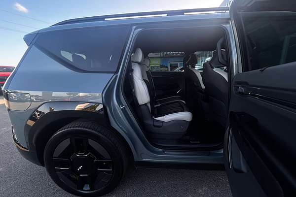 2023 Kia EV9 GT-Line MV