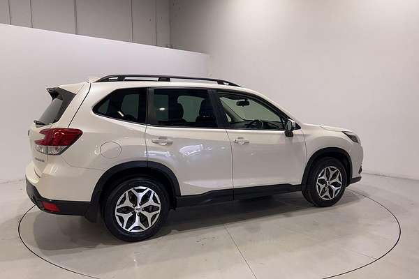 2023 Subaru Forester 2.5i S5