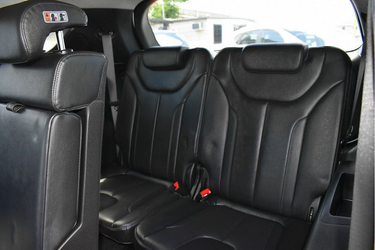 2020 Hyundai Santa Fe Elite TM.2