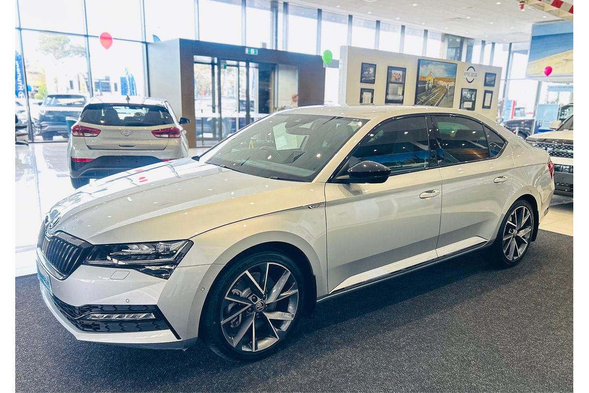 2023 SKODA Superb 206TSI SportLine NP