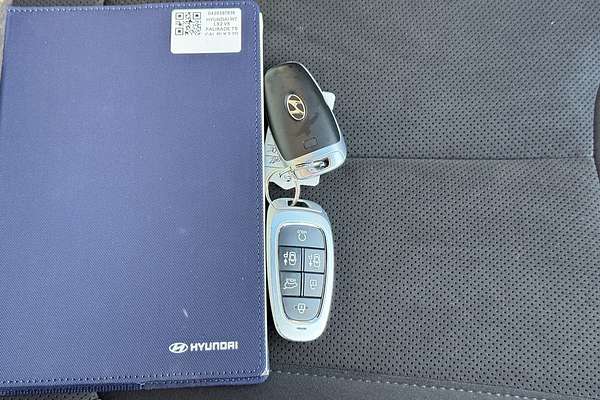 2024 Hyundai Palisade Calligraphy Black Ink LX2.V4