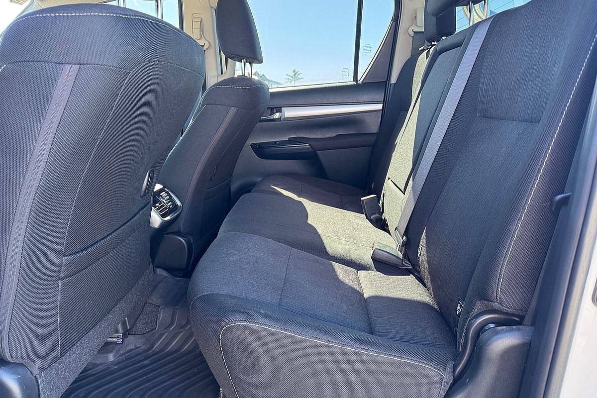 2019 Toyota Hilux SR5 GUN126R 4X4