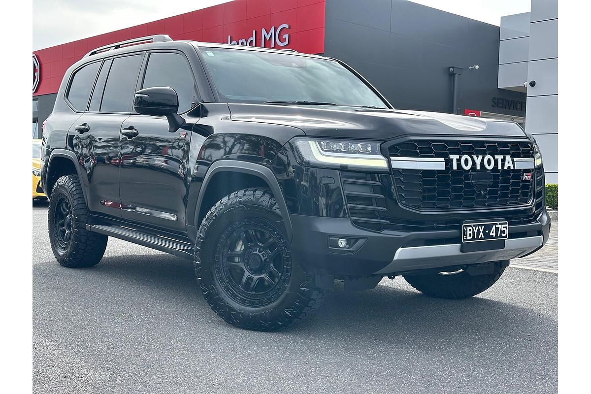 2022 Toyota Landcruiser GR Sport FJA300R