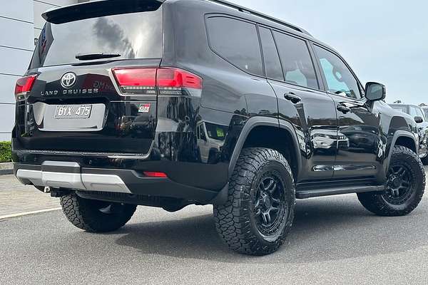 2022 Toyota Landcruiser GR Sport FJA300R