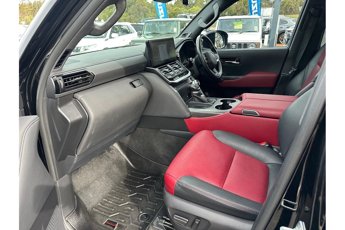 2022 Toyota Landcruiser GR Sport FJA300R