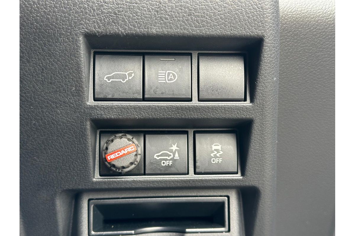 2022 Toyota Landcruiser GR Sport FJA300R