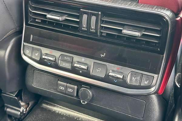 2022 Toyota Landcruiser GR Sport FJA300R