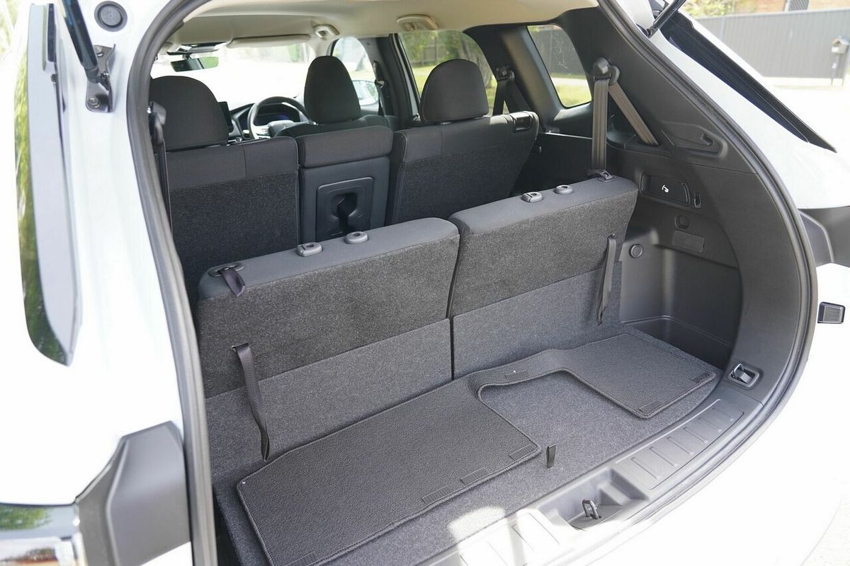 2025 Mitsubishi Outlander LS ZM