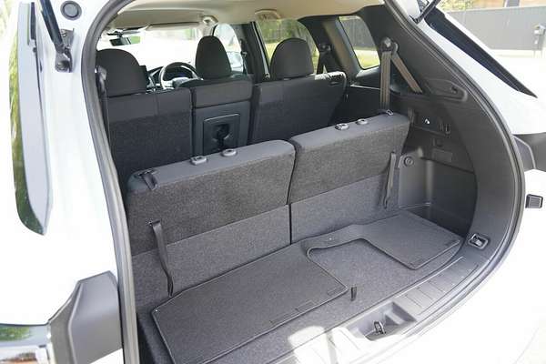 2025 Mitsubishi Outlander LS ZM