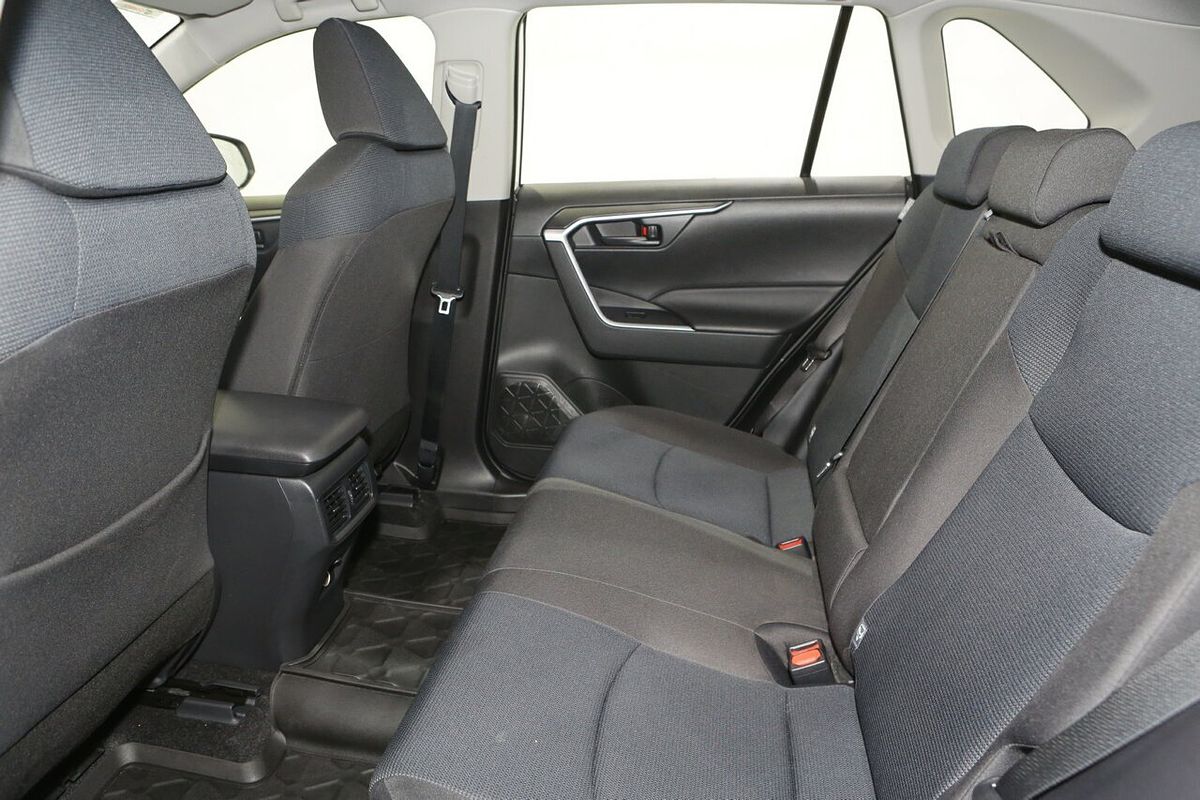 2020 Toyota RAV4 GX AXAH52R