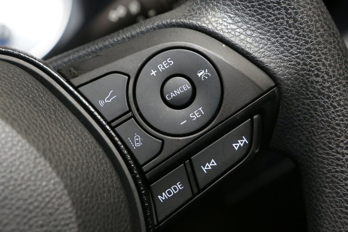 2020 Toyota RAV4 GX AXAH52R