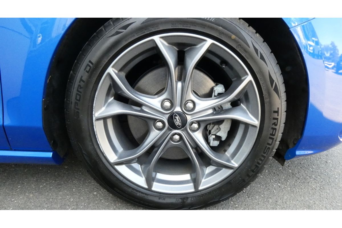 2020 Ford Focus ST-Line SA