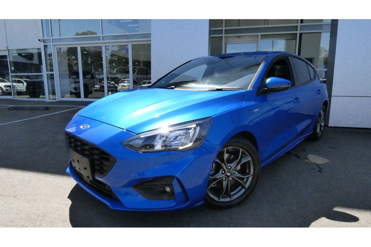2020 Ford Focus ST-Line SA