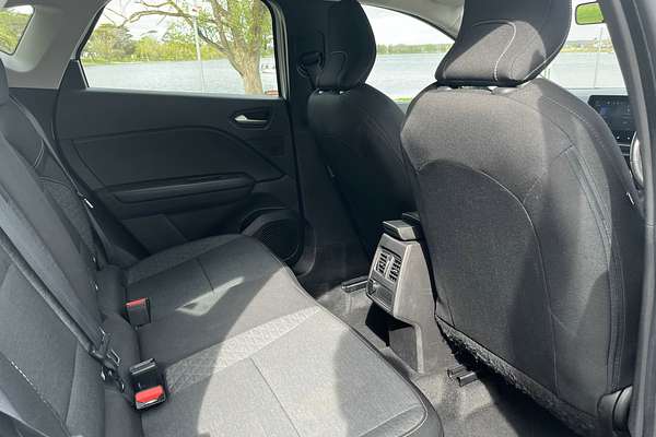 2022 Renault Captur Zen XJB