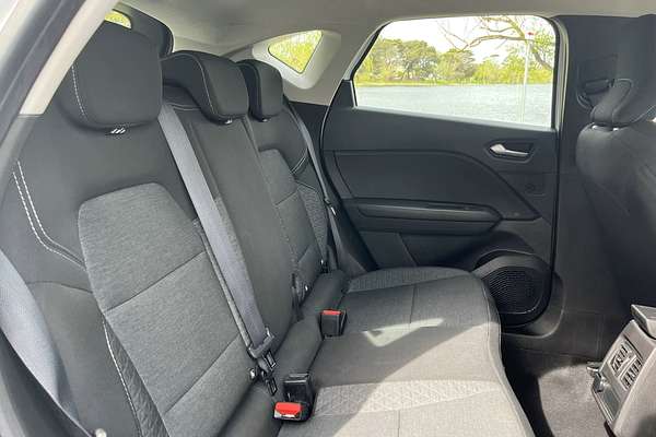 2022 Renault Captur Zen XJB