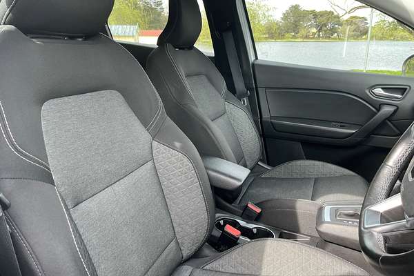 2022 Renault Captur Zen XJB