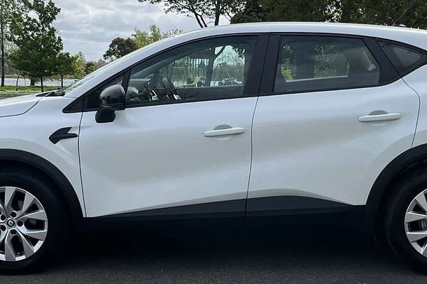 2022 Renault Captur Zen XJB