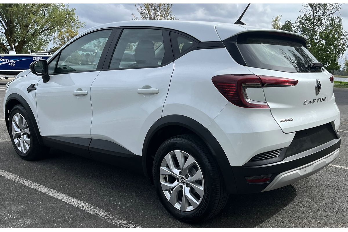 2022 Renault Captur Zen XJB