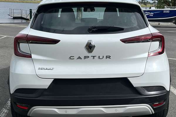 2022 Renault Captur Zen XJB