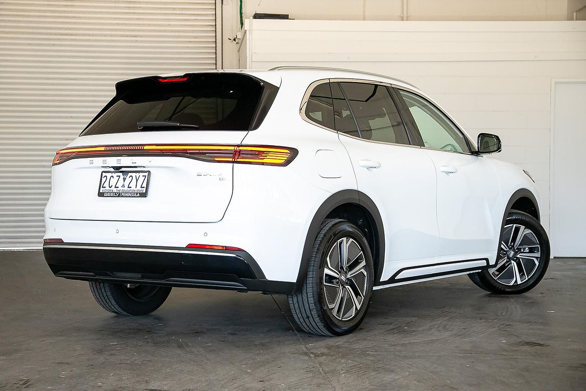 2025 Geely Starray EM-i Complete P145