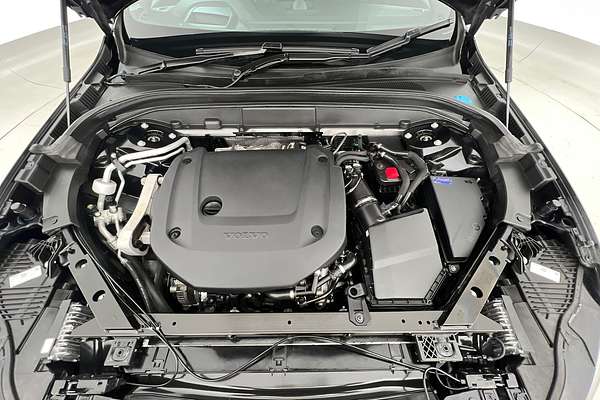 2021 Volvo XC60 T6 R-Design