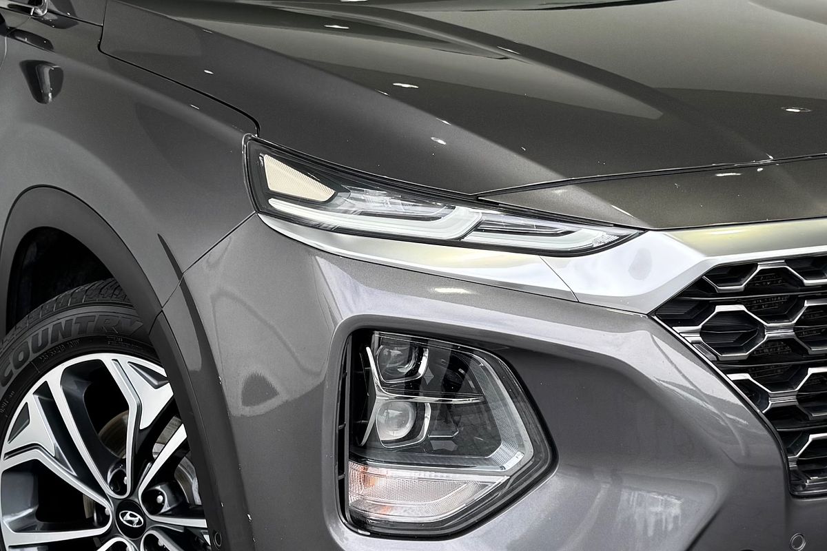 2019 Hyundai Santa Fe Highlander TM.2