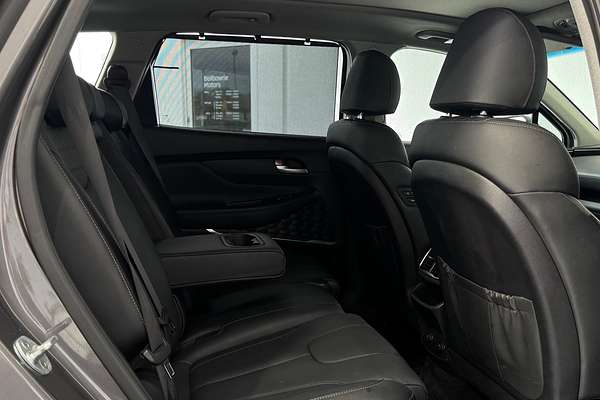 2019 Hyundai Santa Fe Highlander TM.2