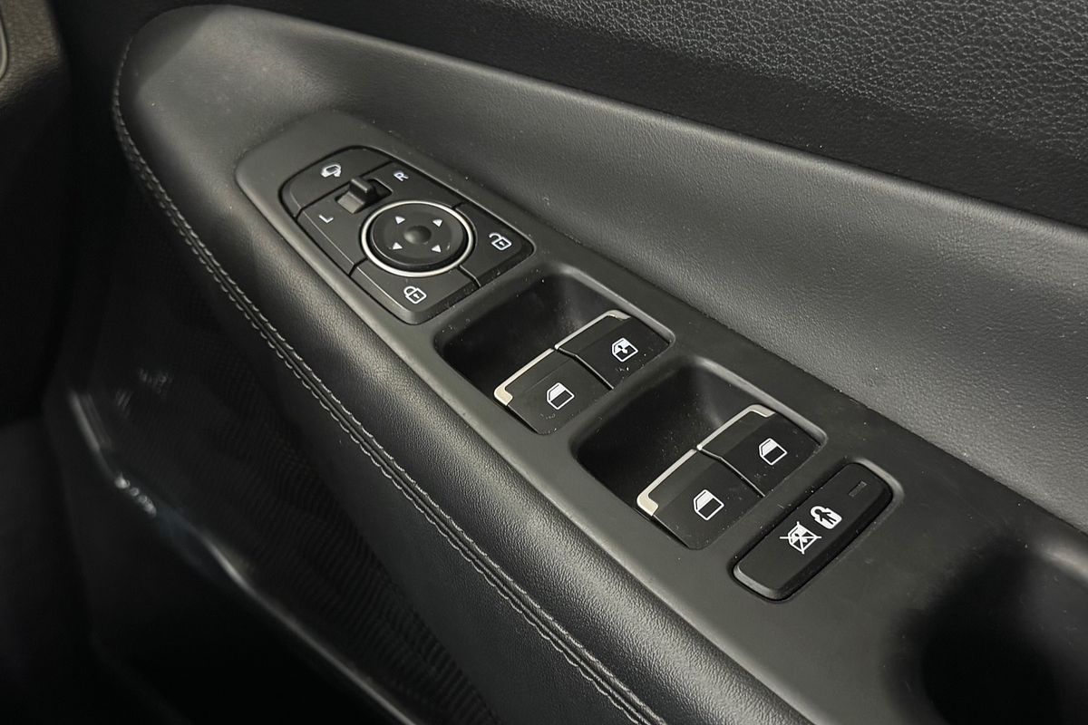 2019 Hyundai Santa Fe Highlander TM.2