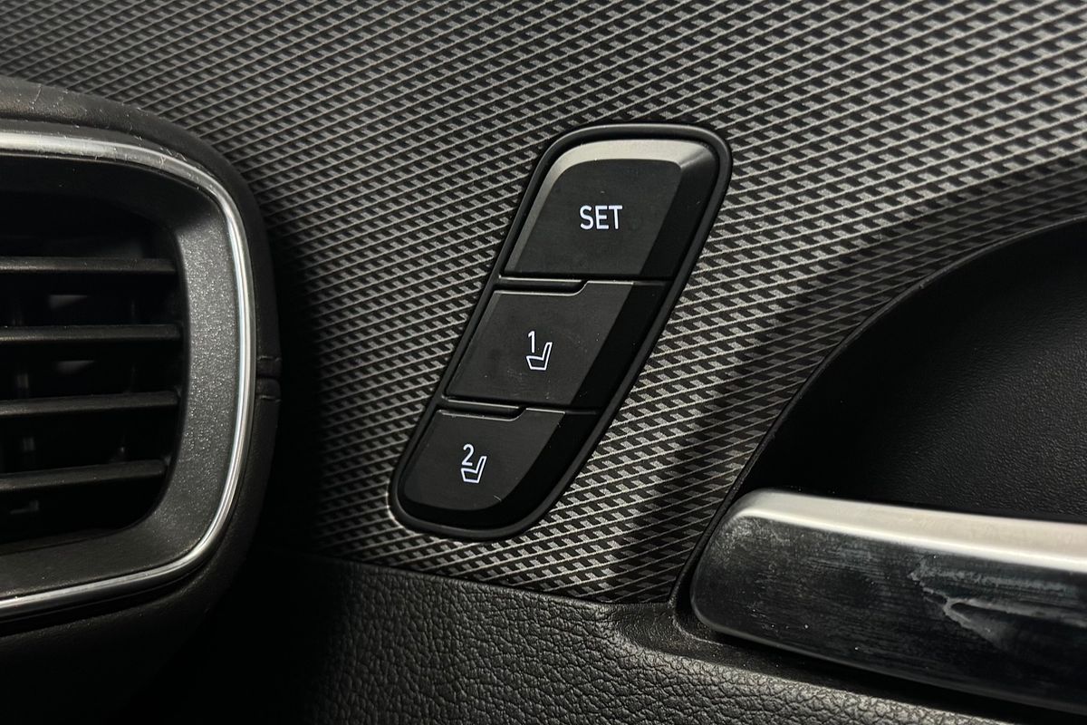 2019 Hyundai Santa Fe Highlander TM.2