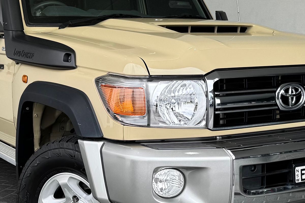 2020 Toyota Landcruiser GXL VDJ79R