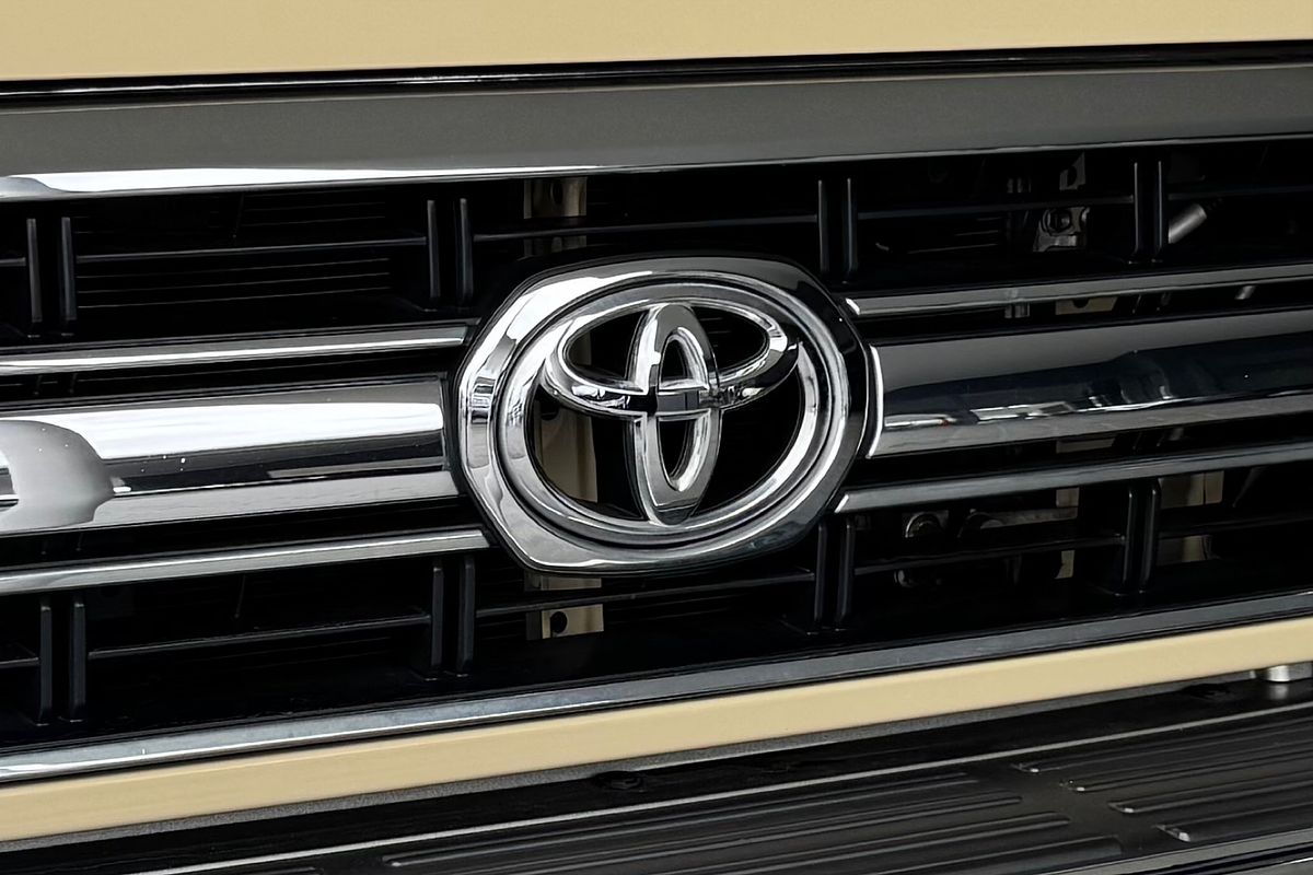 2020 Toyota Landcruiser GXL VDJ79R