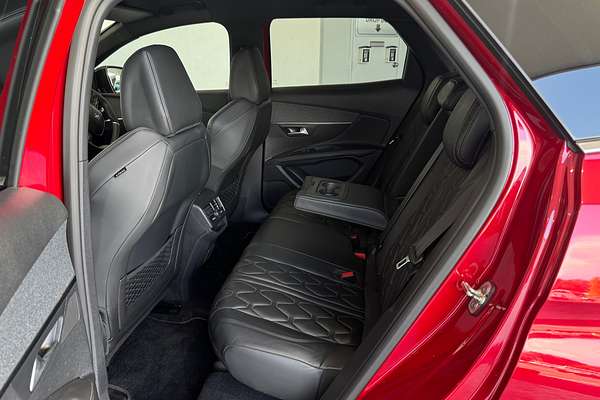 2017 Peugeot 3008 GT Line P84