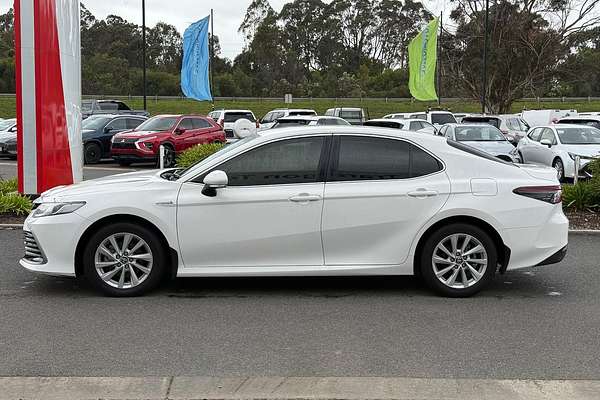 2021 Toyota Camry Ascent AXVH70R