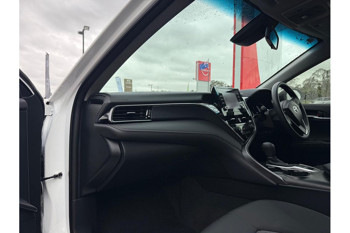 2021 Toyota Camry Ascent AXVH70R