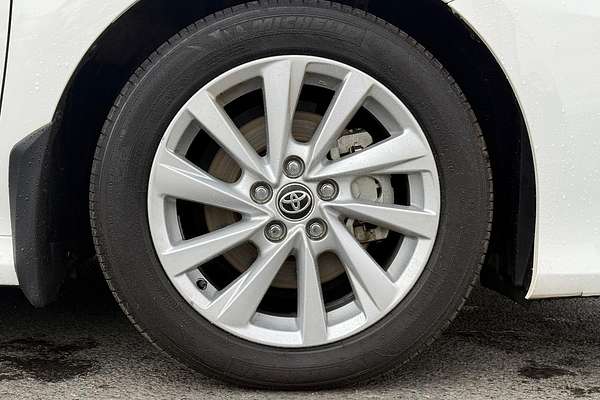 2021 Toyota Camry Ascent AXVH70R