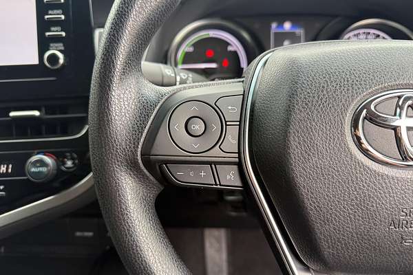 2021 Toyota Camry Ascent AXVH70R