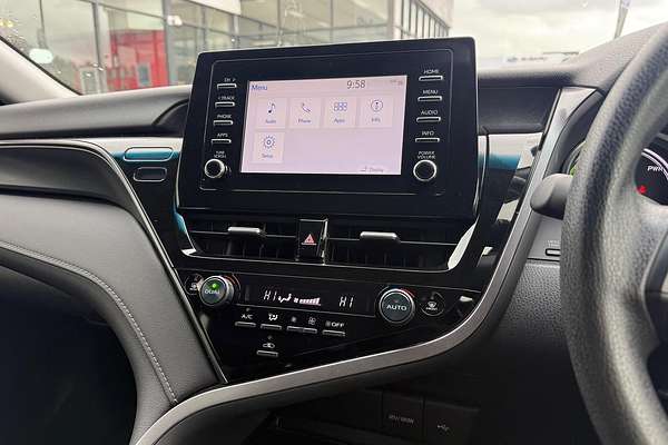 2021 Toyota Camry Ascent AXVH70R