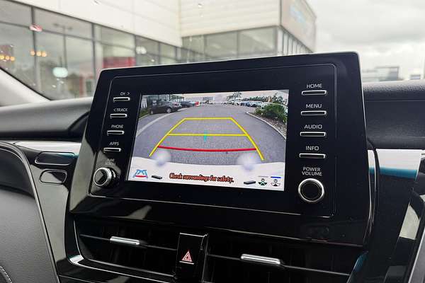 2021 Toyota Camry Ascent AXVH70R