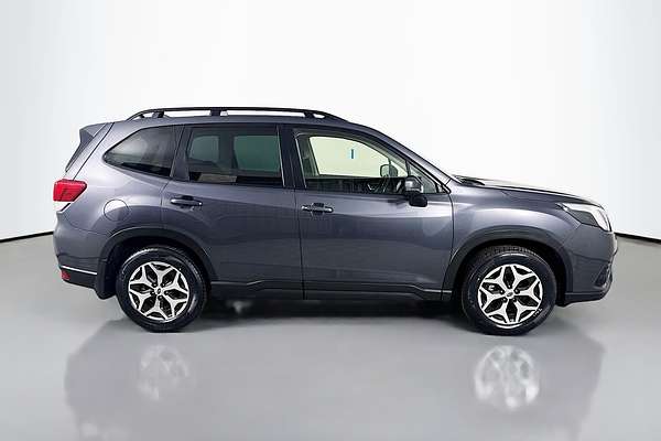 2023 Subaru Forester 2.5i S5