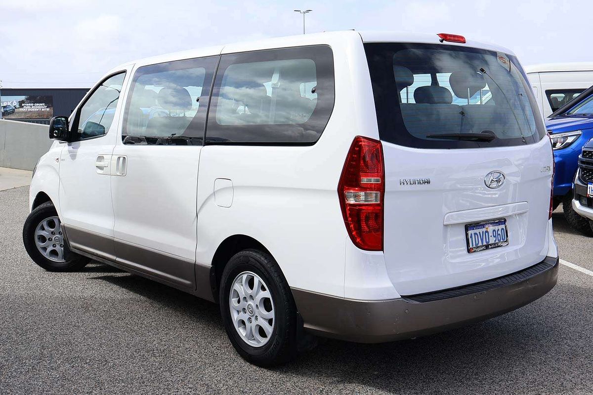 2012 Hyundai iMax TQ-W