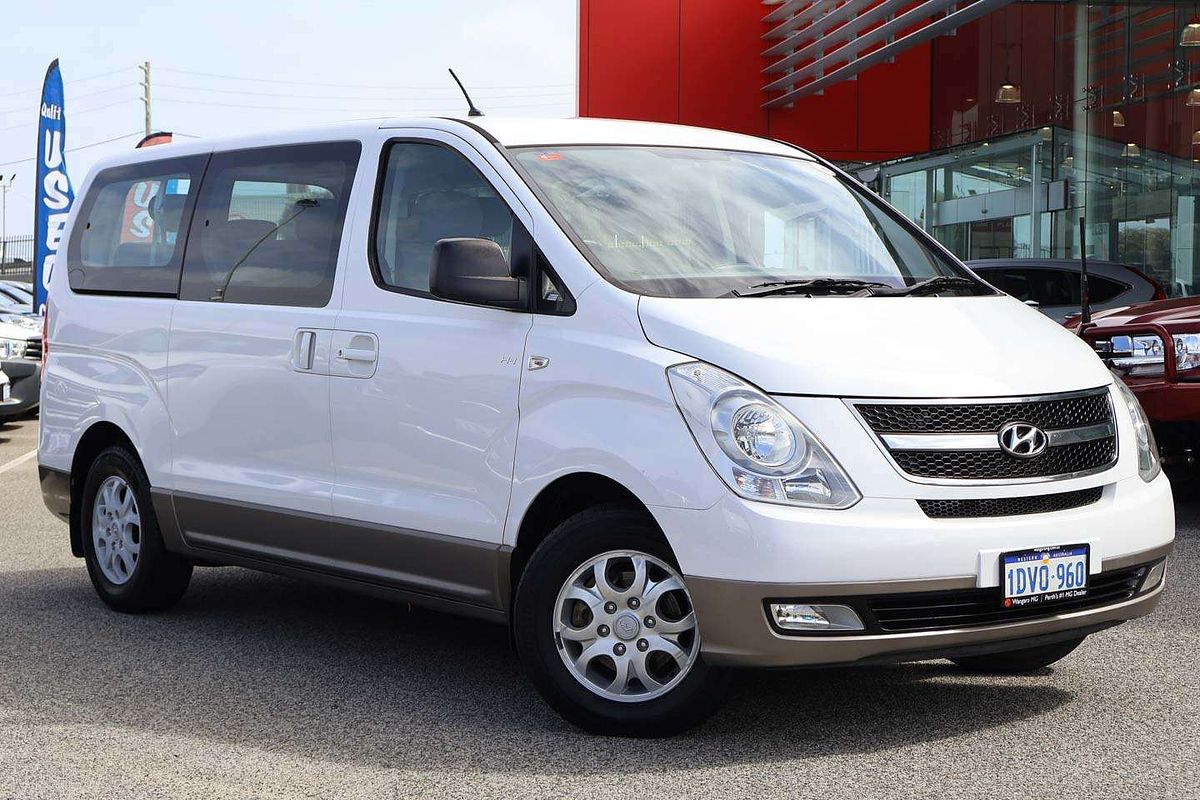 2012 Hyundai iMax TQ-W
