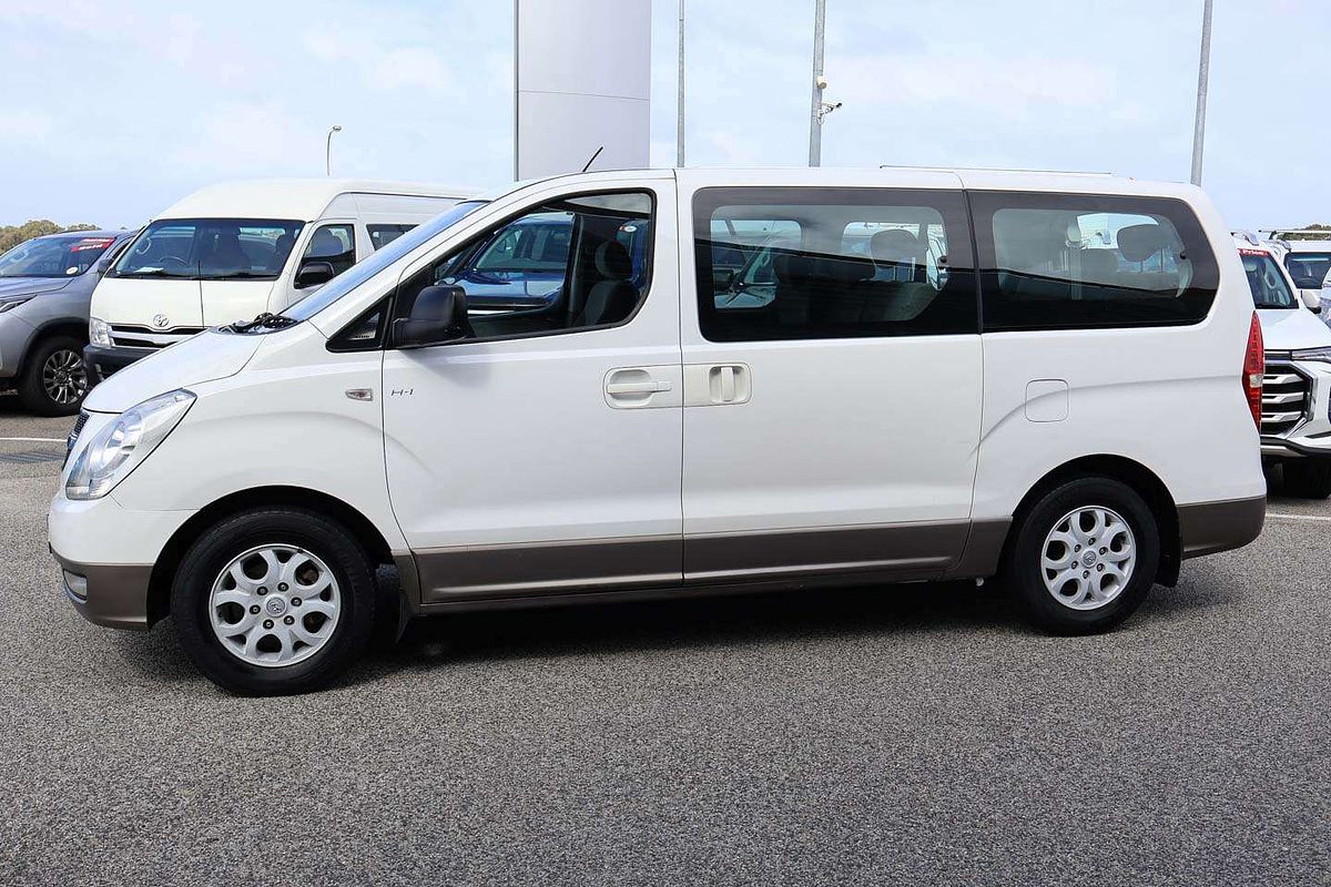 2012 Hyundai iMax TQ-W