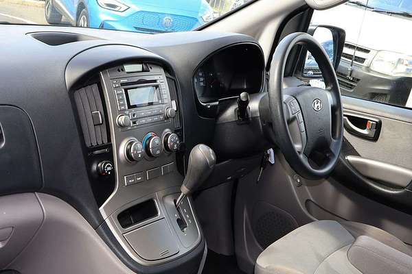 2012 Hyundai iMax TQ-W