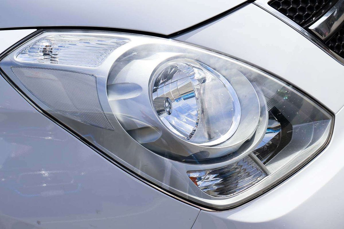 2012 Hyundai iMax TQ-W