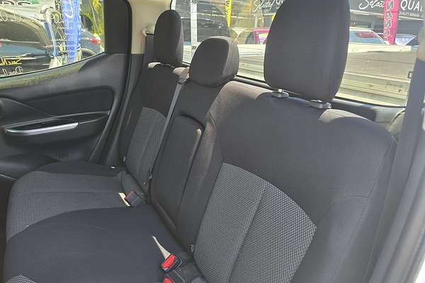 2019 Mitsubishi Triton GLS MR 4X4