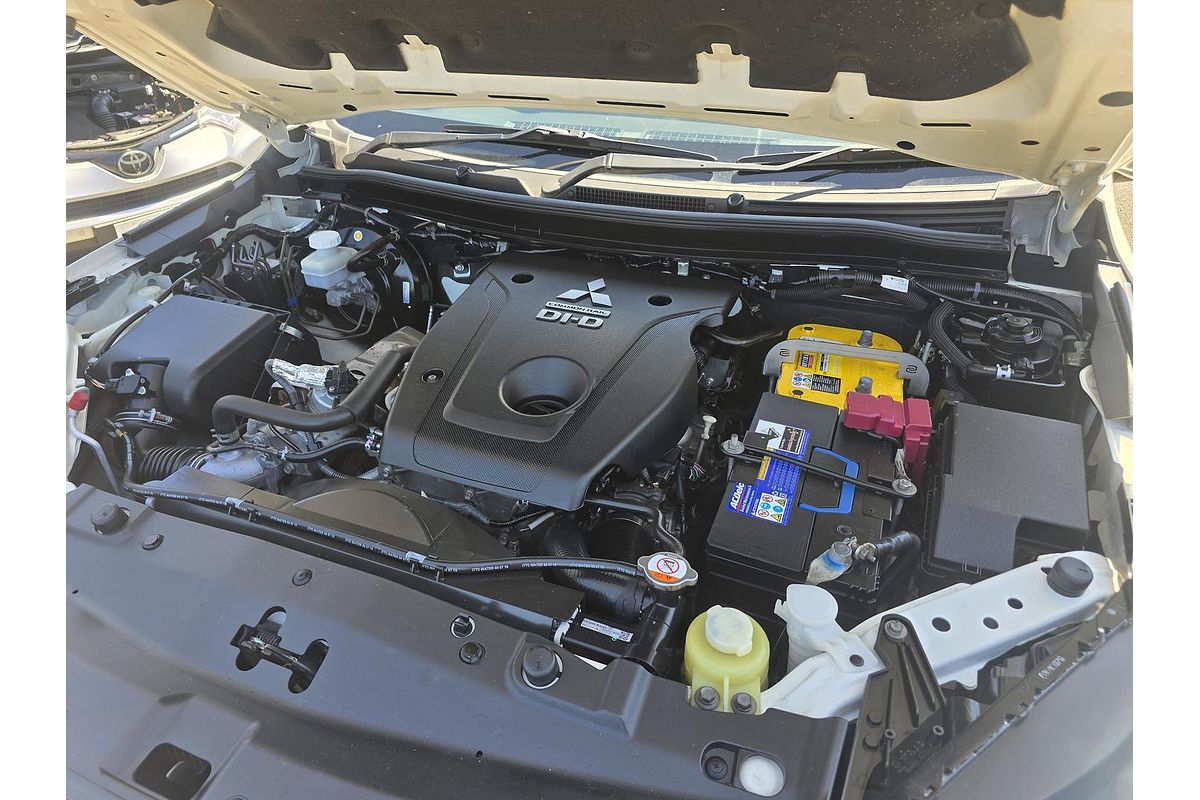 2019 Mitsubishi Triton GLS MR 4X4