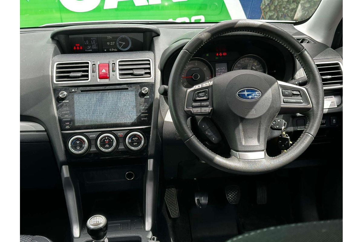 2015 Subaru Forester 2.0D-L S4