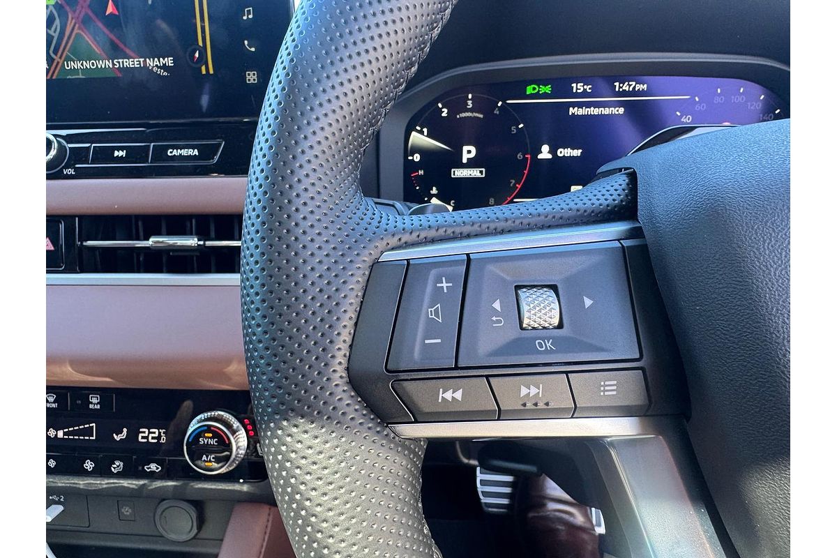 2025 Mitsubishi Outlander Exceed Tourer ZM
