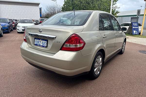 2008 Nissan Tiida ST C11
